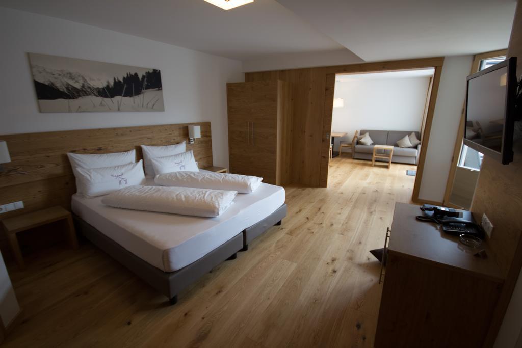 Berglife Appartements Serfaus Cameră foto